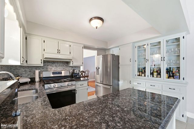 40855 Jellico Drive, Sterling Heights, MI 48413