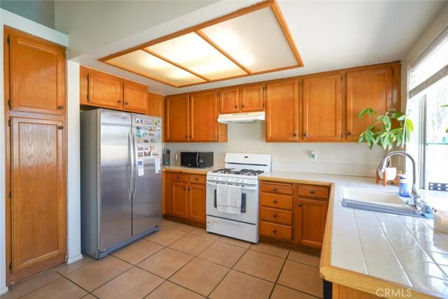 25288 Ceremony Avenue, Moreno Valley, CA 92551