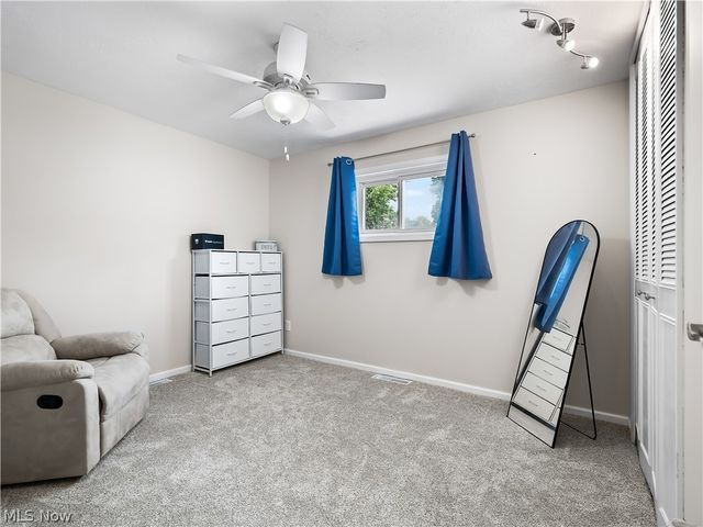 557 Crossbrook Drive, Berea, OH 44017