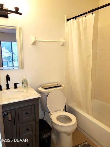 165 White Fawn Drive, Daytona Beach, FL 32114