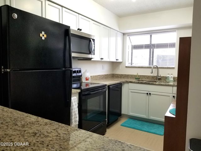 165 White Fawn Drive, Daytona Beach, FL 32114