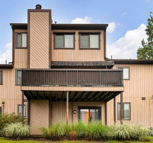 530 MONTMARC Boulevard, Erie, PA 16504