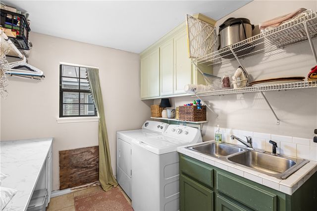 306 Naples St, Corpus Christi, TX 78404