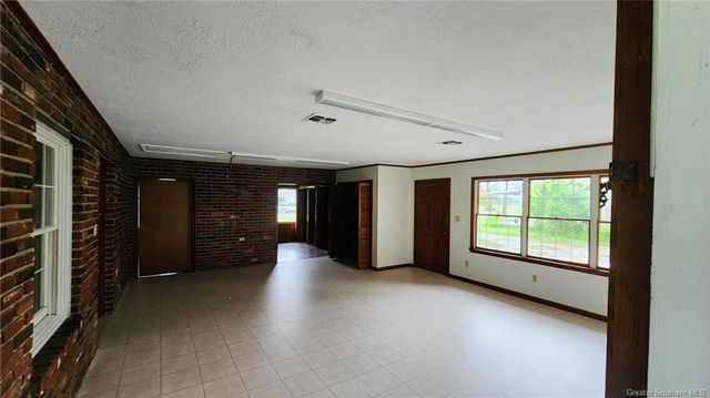 811 3rd Street, Jennings, LA 70546