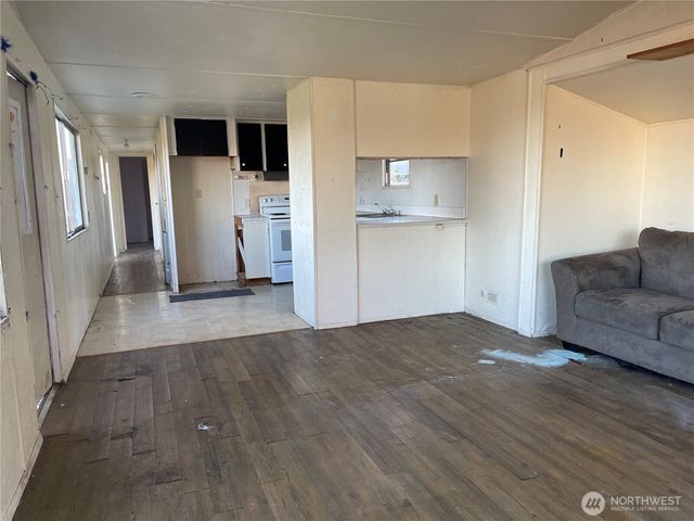 8484 Alder Way, Birch Bay, WA 98230