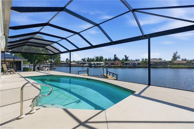 3406 SW 7th LN, Cape Coral, FL 33991