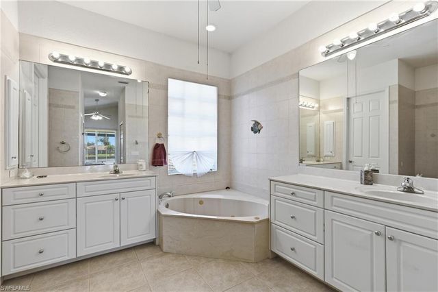 3406 SW 7th LN, Cape Coral, FL 33991