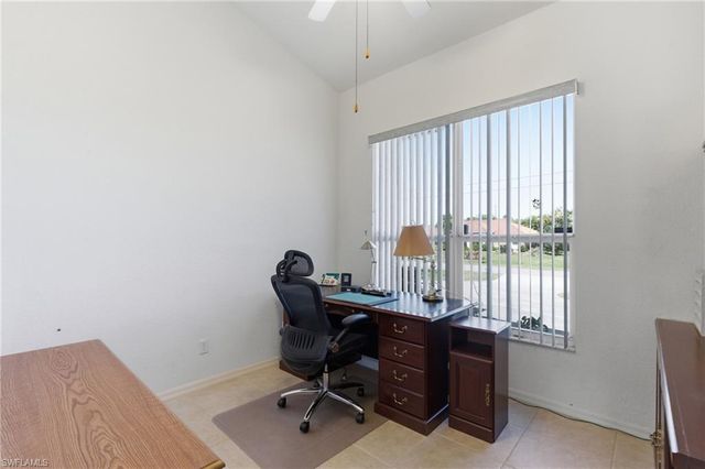 3406 SW 7th LN, Cape Coral, FL 33991