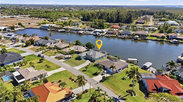 3406 SW 7th LN, Cape Coral, FL 33991