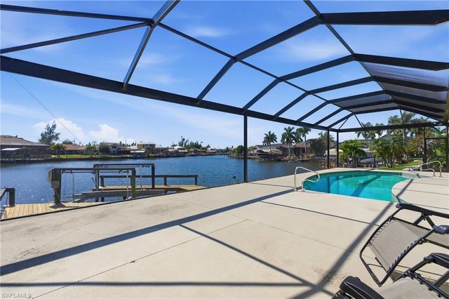 3406 SW 7th LN, Cape Coral, FL 33991