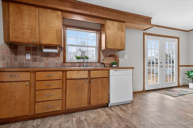 302 S Ponca Avenue, Dewey, OK 74029