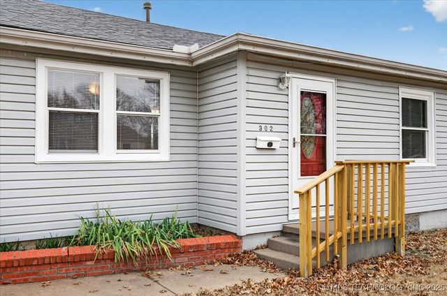 302 S Ponca Avenue, Dewey, OK 74029