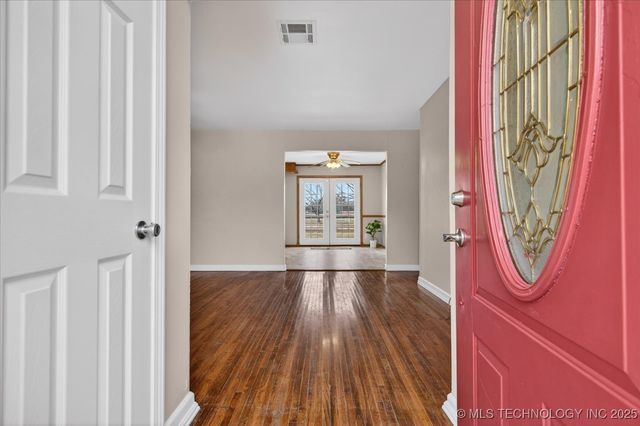 302 S Ponca Avenue, Dewey, OK 74029