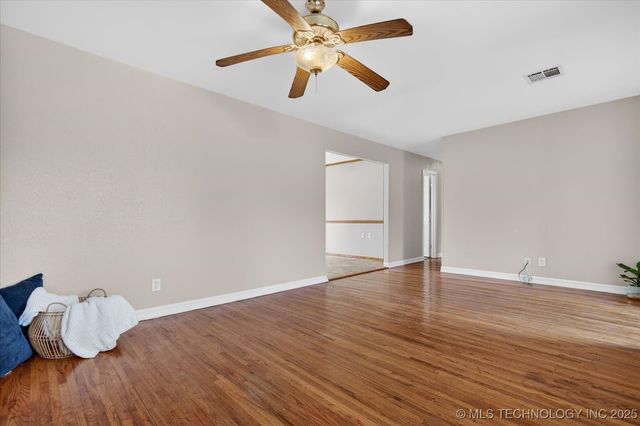 302 S Ponca Avenue, Dewey, OK 74029