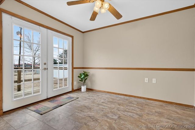 302 S Ponca Avenue, Dewey, OK 74029