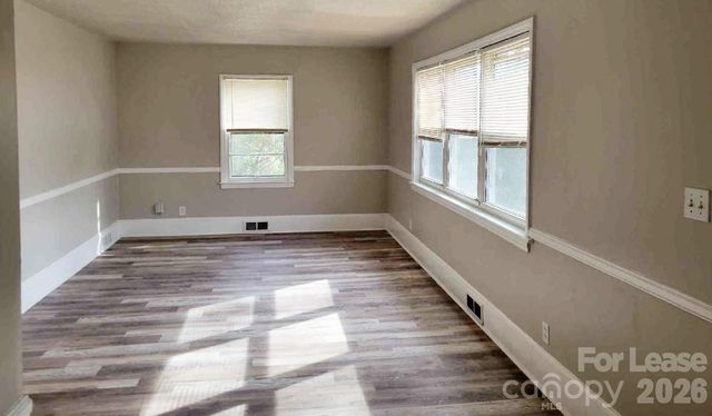 5405 Hilltop Circle, Charlotte, NC 28269