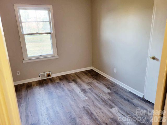 5405 Hilltop Circle, Charlotte, NC 28269