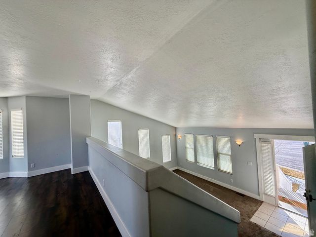 6724 W HUNTER WOOD CIR, West Valley City, UT 84128