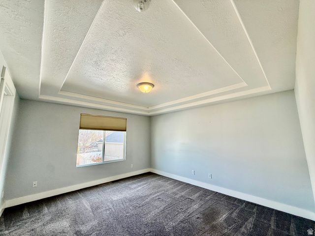 6724 W HUNTER WOOD CIR, West Valley City, UT 84128