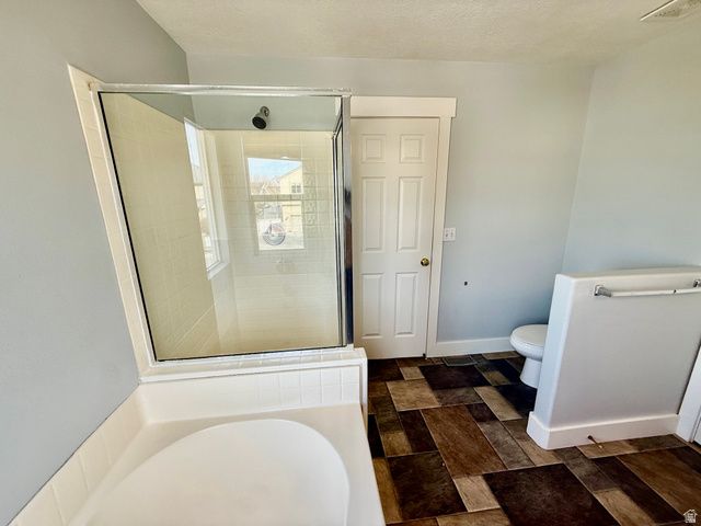 6724 W HUNTER WOOD CIR, West Valley City, UT 84128