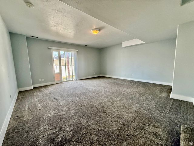 6724 W HUNTER WOOD CIR, West Valley City, UT 84128