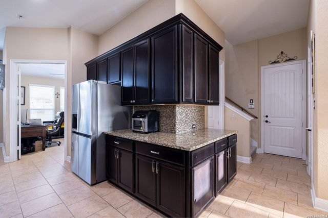 5608 COPPER CRK, New Braunfels, TX 78132