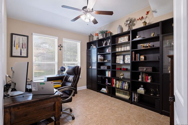 5608 COPPER CRK, New Braunfels, TX 78132
