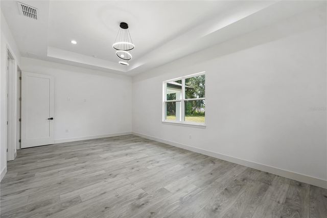 9531 MID SUMMER LANE, Leesburg, FL 34788