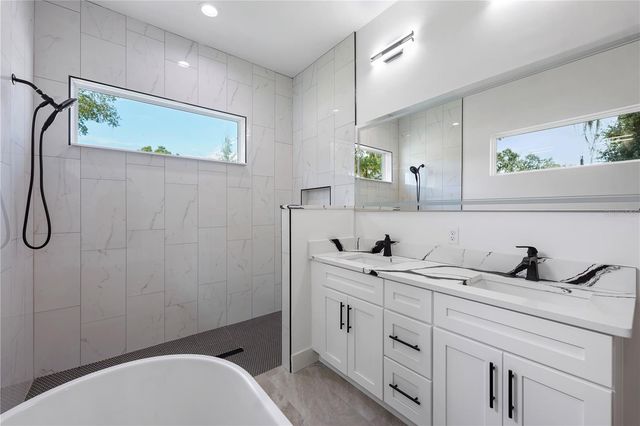 9531 MID SUMMER LANE, Leesburg, FL 34788