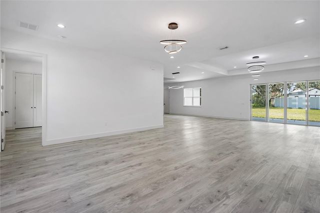 9531 MID SUMMER LANE, Leesburg, FL 34788
