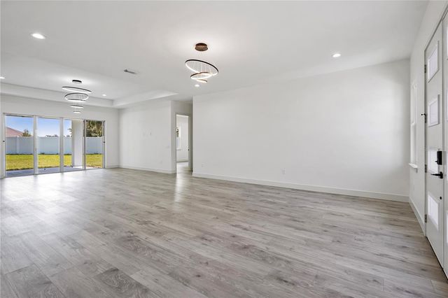 9531 MID SUMMER LANE, Leesburg, FL 34788