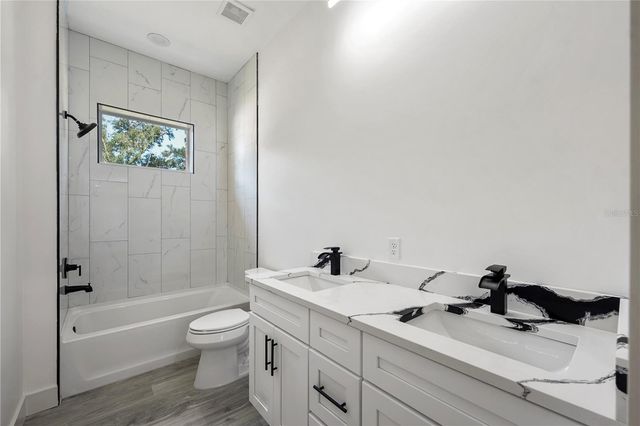 9531 MID SUMMER LANE, Leesburg, FL 34788