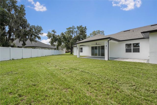 9531 MID SUMMER LANE, Leesburg, FL 34788