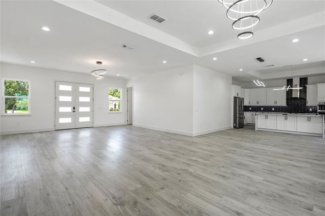 9531 MID SUMMER LANE, Leesburg, FL 34788