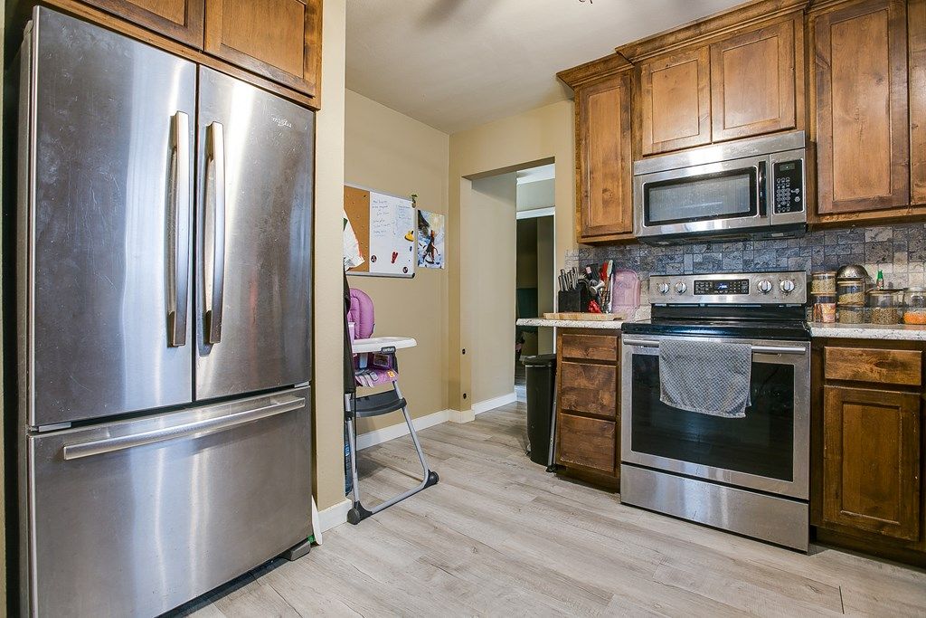 Image 12 of property listing at 2319 Colorado St, San Angelo, TX 76901