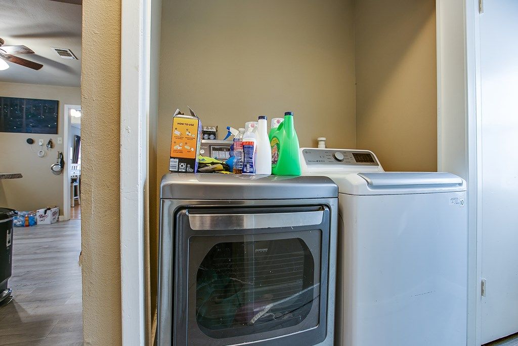 Image 21 of property listing at 2319 Colorado St, San Angelo, TX 76901