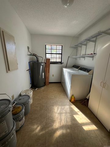 8505 Dogwood Trail, Mabelvale, AR 72103