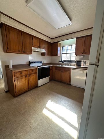 8505 Dogwood Trail, Mabelvale, AR 72103