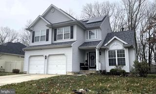 22 BRITT LEA DR, Sicklerville, NJ 08081