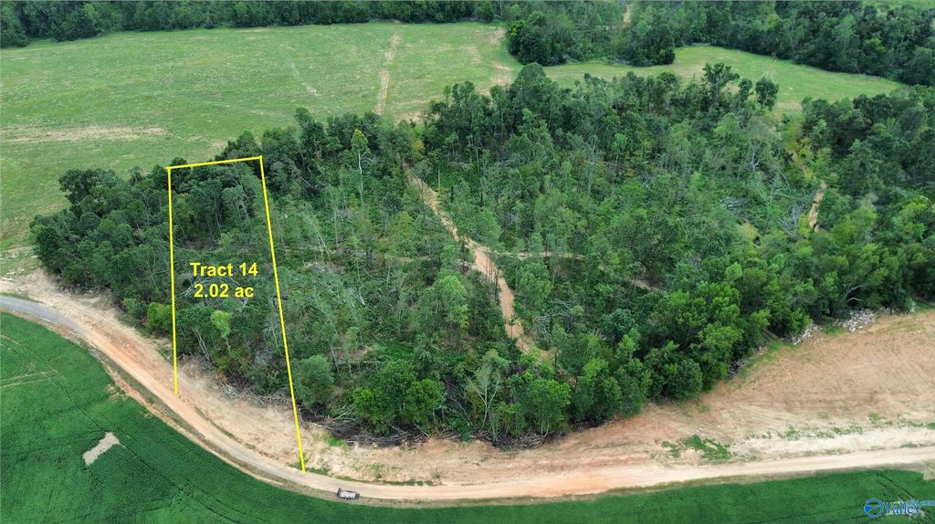 21428 Holland Road, Athens, AL 35614