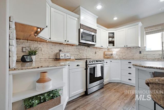 23800 Breyer Rd, Caldwell, ID 83607