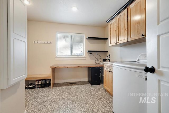 23800 Breyer Rd, Caldwell, ID 83607