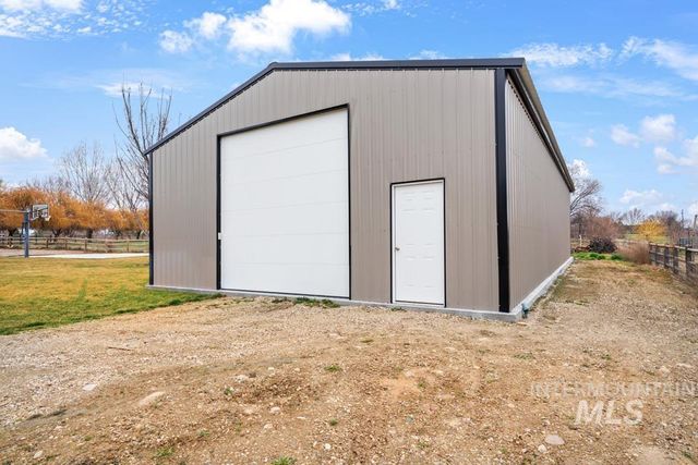 23800 Breyer Rd, Caldwell, ID 83607