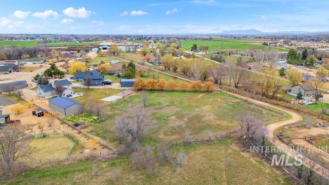 23800 Breyer Rd, Caldwell, ID 83607
