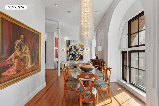 253 W 73rd St Apt 5G, New York City, NY 10023