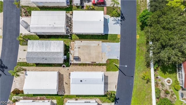 207 Sojourn DR, North Fort Myers, FL 33903