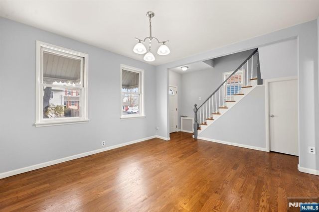 16 Loretta Street, Clifton, NJ 07011