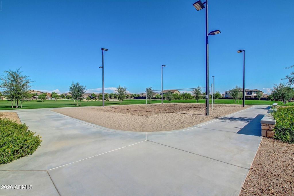Image 37 of property listing at 3350 S ROGER Court, Chandler, AZ 85286