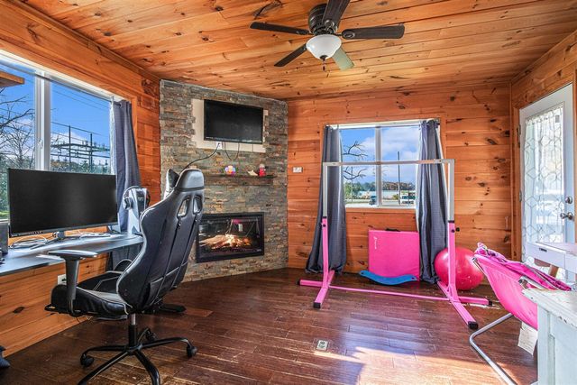 111 Reed Street, Cassopolis, MI 49031