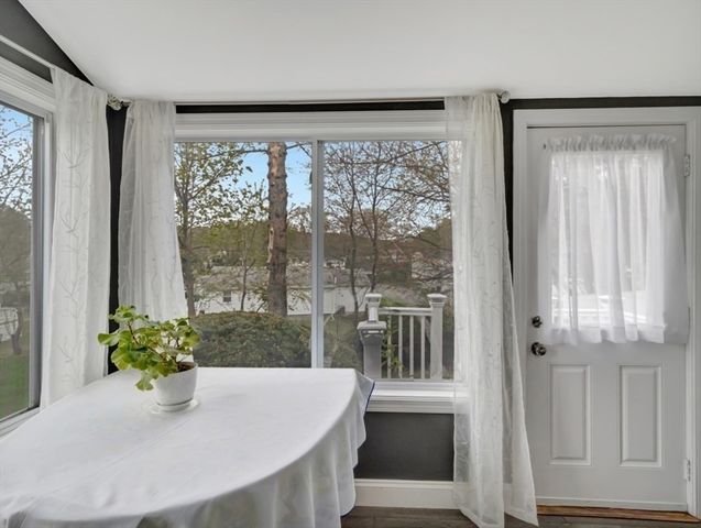 216 Lynn Fells Pkwy, Saugus, MA 01906
